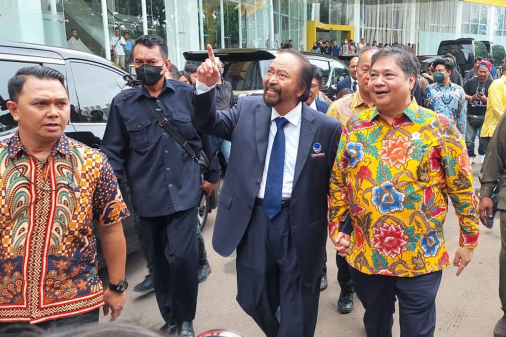 Ketua Umum Partai NasDem Surya Paloh bertemu dengan Ketua Umum DPP Partai Golkar Airlangga Hartarto di Kantor DPP Partai Golkar, Slipi, Jakarta, Rabu, 1 Februari 2023.