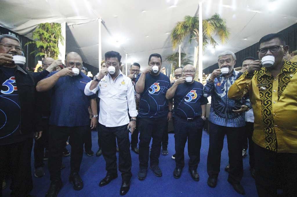 Festival Kopi Nusantara 2023 resmi dibuka di Kompleks Media Group, Kedoya, Jakarta Barat, Rabu, 1 Februari 2023. Festival Kopi yang digelar dalam rangka Hari Ulang Tahun ke-53 Media Indonesia tersebut berlangsung pada 1 hingga 3 Februari mendatang.