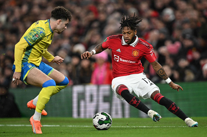 MU langsung tancap gas dan menekan Nottingham Forest sejak pertandingan dimulai. Tim tuan rumah beberapa kali mengancam, tetapi belum berbuah gol.