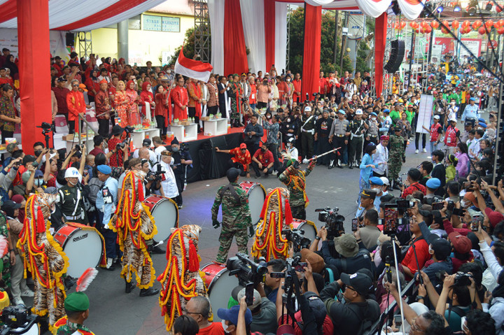Gelaran Bogor Street Festival CGM 2023 dilepas secara simbolis oleh Wakil Menteri Pariwisata dan Ekonomi Kreatif Angela Tanoesoedibjo. Pawai dipimpin oleh penampilan Marching Band dari TNI yang mengenakan kostum harimau sebagai simbol bahwa tentara mampu berbaur dengan masyarakat dengan penuh semangat. 