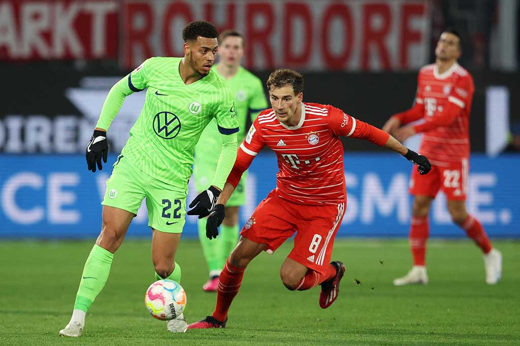 Pemain Prancis itu menggandakan keunggulan Bayern pada menit ke-14. Diawali Joao Cancelo yang mengirim umpan silang akurat dari sisi kanan, Coman menyambutnya dengan sepakan voli yang melesak masuk gawang tuan rumah. Bagi Cancelo, itu merupakan assist keduanya dari dua pertandingan untuk Bayern.