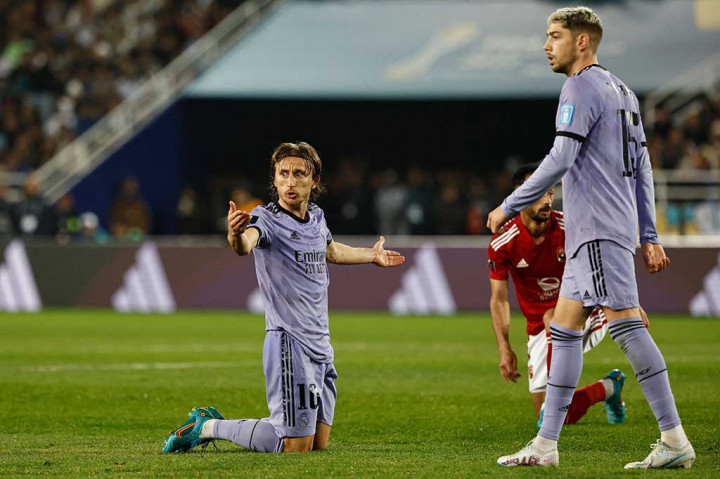 Real kemudian mendapat hadiah penalti pada menit ke-87, namun tendangan Luka Modric digagalkan kiper Mohamed El Shenawy. 