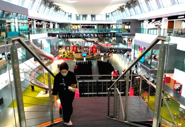 RedQ memiliki luas 18.000 meter persegi.