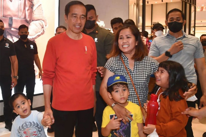Pengunjung lainnya, Yohana, mengatakan bahwa dirinya tidak menyangka bisa bertemu dengan Presiden.