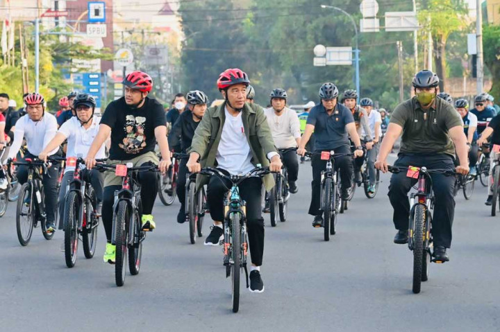 Jokowi meyakini penataan yang tengah dilakukan di sejumlah kawasan di Kota Medan akan menciptakan perubahan yang besar dalam satu-dua tahun ke depan.