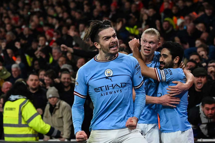 Kemenangan ini membuat The Citizens menggeser Arsenal di puncak klasemen sementara Liga Premier Inggris. Kedua klub saat ini memiliki 51 poin, namun City unggul selisih gol dari Arsenal.