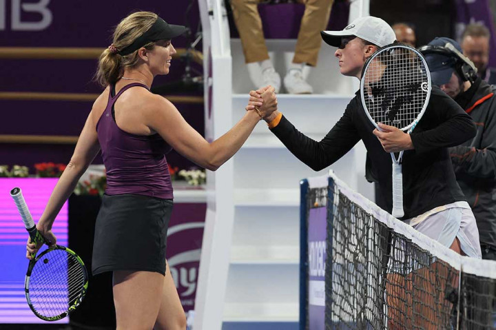 Petenis Polandia tersebut menundukkan petenis peringkat 42 Danielle Collins dengan skor 6-0, 6-1 hanya dalam waktu 53 menit.