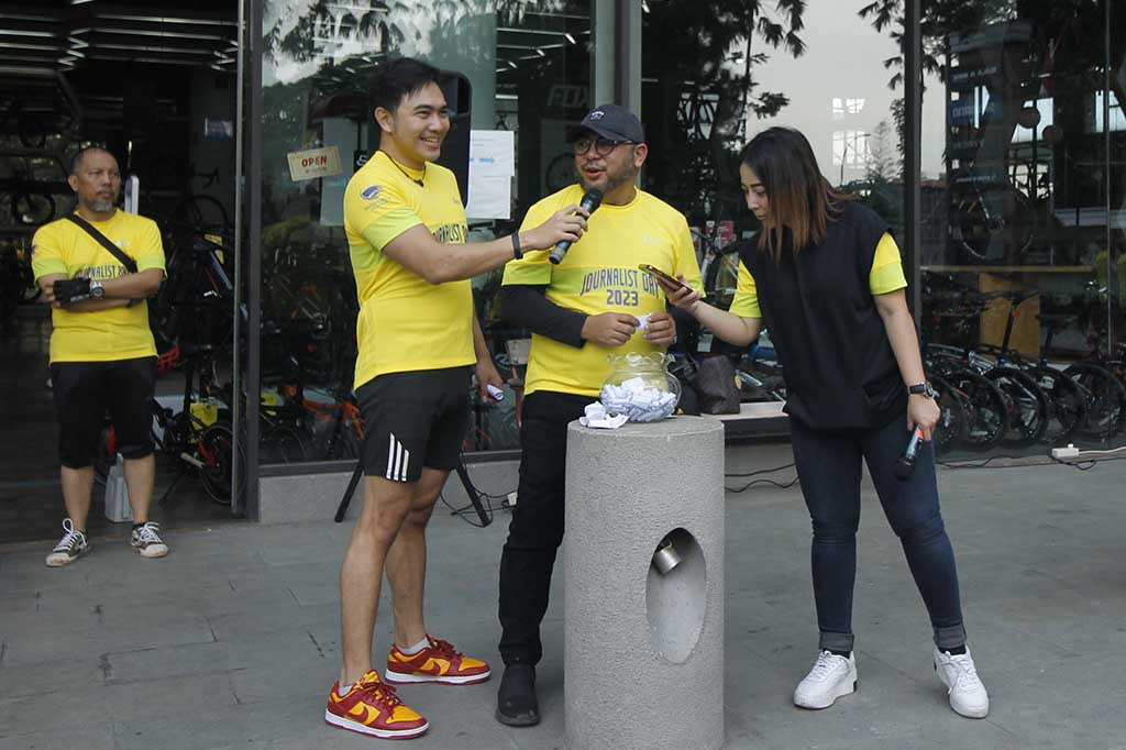 Di akhir acara terdapat rangkaian acara pembagian doorprize yang tentu saja sangat dinanti-nanti para peserta Jurnalis Gocapan.