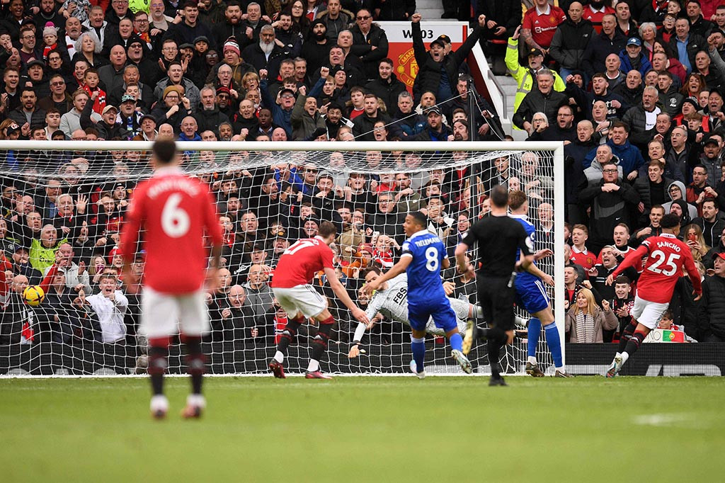 Pada menit ke-60, MU kembali mencetak gol melalui tendangan kaki kiri Jadon Sancho di kotak penalti yang berhasil menjebol gawang Ward dan mengubah skor menjadi 3-0.