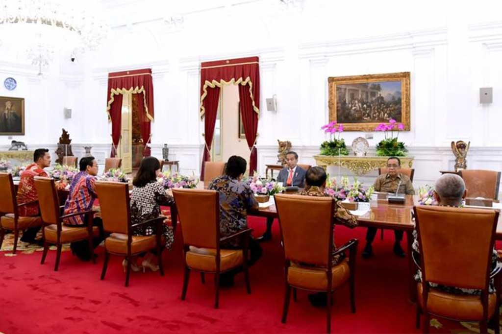 Dalam pertemuan tersebut Kepala Negara juga memberikan sejumlah masukan kepada PSSI terkait transformasi sepak bola Indonesia. 