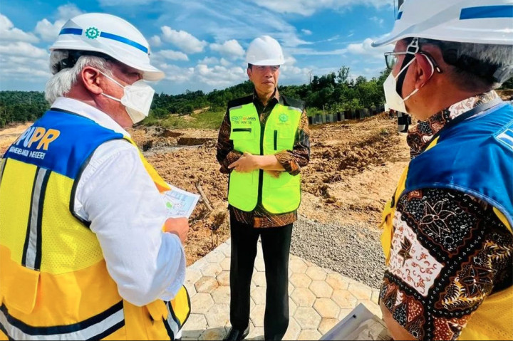 Ketika pembangunan itu selesai, lanjut Presiden, IKN akan menjadi kota pemerintahan. Presiden menekankan bahwa meski nantinya tidak lagi menjadi ibu kota negara, Jakarta akan tetap diperbaiki dan menjadi kota bisnis, pariwisata, hingga ekonomi.