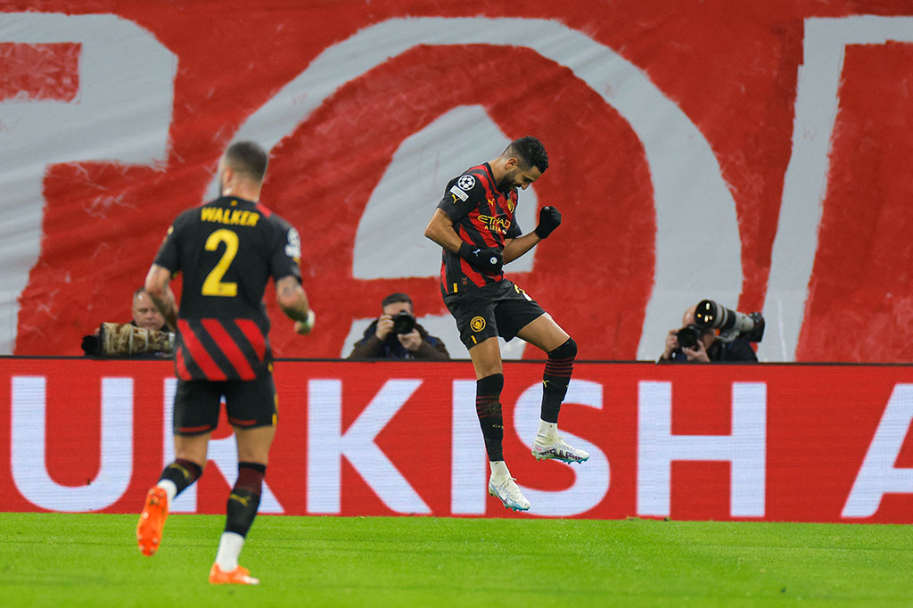The Citizens mendominasi penguasaan bola, namun baru bisa memecah kebuntuan pada menit ke-27. Riyad Mahrez membobol gawang RB Leipzig untuk mengubah skor menjadi 1-0.