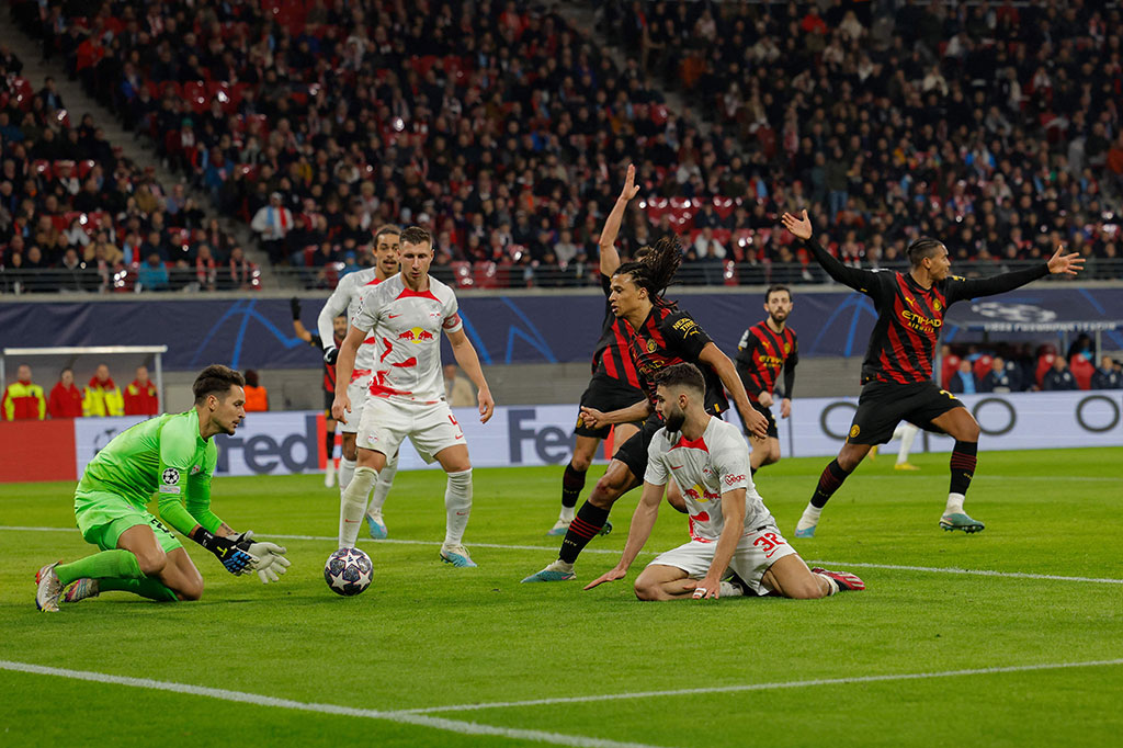 Selepas gol tersebut, kedua tim saling menyerang demi mencetak gol kemenangan di pertandingan ini. Namun, tidak ada gol yang tercipta hingga wasit meniup peluit panjang. Pertandingan berakhir imbang 1-1.