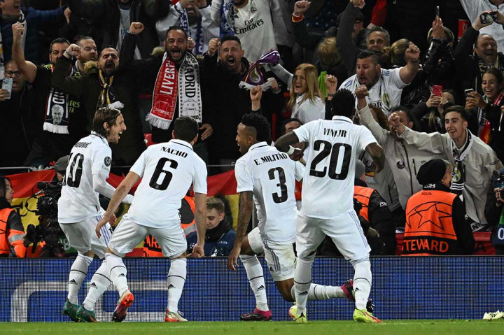 Real Madrid berhasil bangkit dari ketinggalan dua gol dan mempermalukan tuan rumah Liverpool dengan skor 5-2, dalam laga leg pertama 16 besar Liga Champions di Stadion Anfield, Liverpool, Rabu, 22 Februari 2023 dini hari WIB.