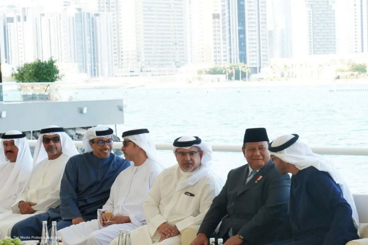 Selain untuk mengenalkan produk-produk industri pertahanan dalam negeri, keikutsertaan Indonesia dalam IDEX 2023 juga untuk meningkatkan jaringan dan mencari peluang kerja sama dengan industri pertahanan luar negeri.