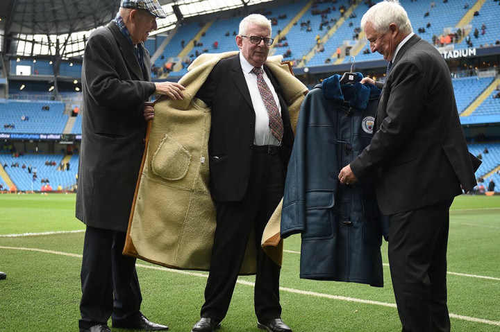 Komentator Sky Sports Martin Tyler mengatakan Motson menetapkan standar yang telah dicoba diikuti oleh banyak dari kita. 