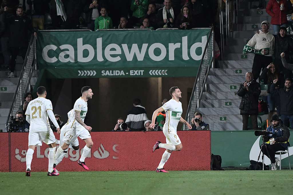 Berselang dua menit kemudian, Elche menggandakan keunggulan. Kali ini giliran Lucas Boye yang menjadi pencetak gol melalui sepakan kaki kanannya dari luar kotak penalti.