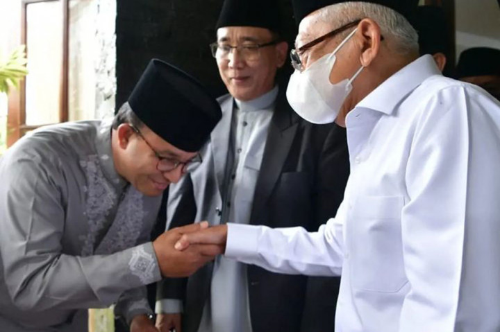 Wapres juga terkesan akan kepandaian Kiai Ali Yafie dalam menjalin komunikasi dengan berbagai unsur masyarakat. 