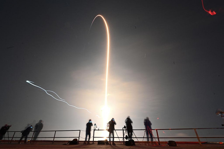 Stephen Bowen dan Warren Hoburg dari NASA, Andrey Fedyaev dari Rusia, dan Sultan al-Neyadi dari Uni Emirat Arab akan menghabiskan enam bulan di stasiun yang mengorbit.