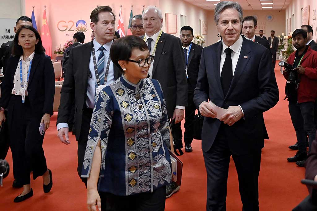 Dalam pertemuan itu, Menlu Retno dan Menlu Blinken juga menyoroti kerja sama Amerika Serikat dengan ASEAN selama tahun keketuaan Indonesia di ASEAN dan kepemimpinan Indonesia dalam bidang pendidikan perempuan dan anak perempuan di Afghanistan.