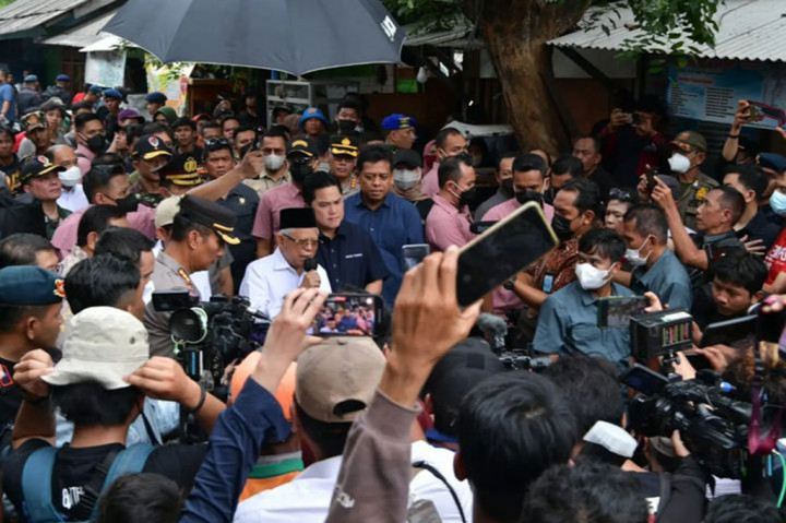 Wapres menambahkan bahwa keamanan depo BBM, sebagai salah satu objek vital merupakan hal mutlak di suatu daerah ibu kota seperti DKI Jakarta.