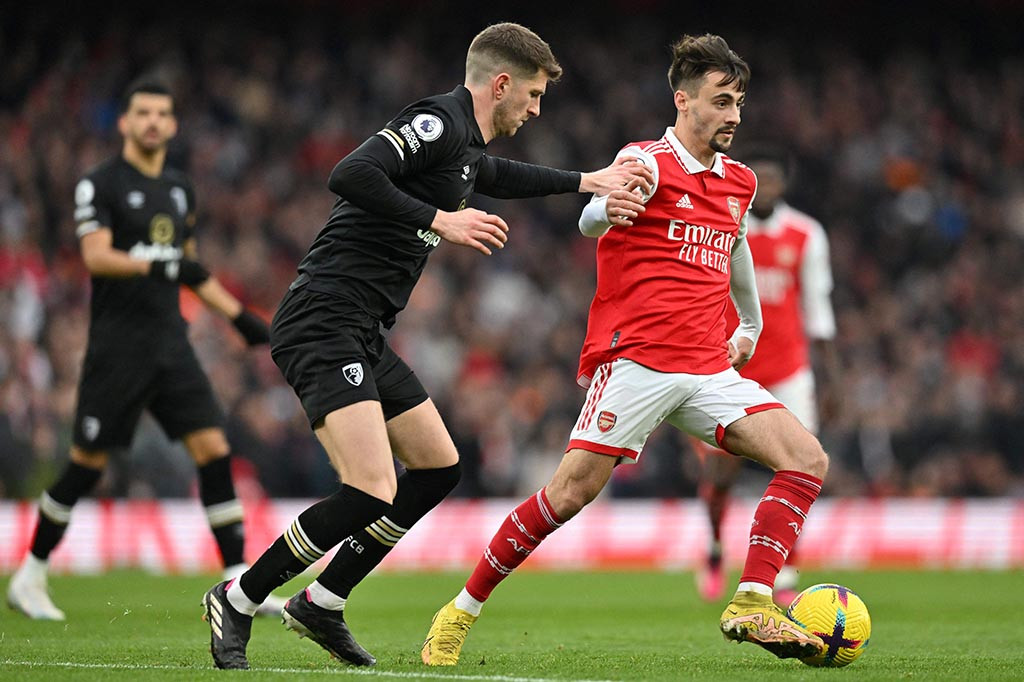 Saat laga terlihat akan berakhir imbang, Arsenal akhirnya mencetak gol kemenangan mereka pada masa injury time berkat tendangan keras Nelson yang bersarang ke pojok kanan gawang.