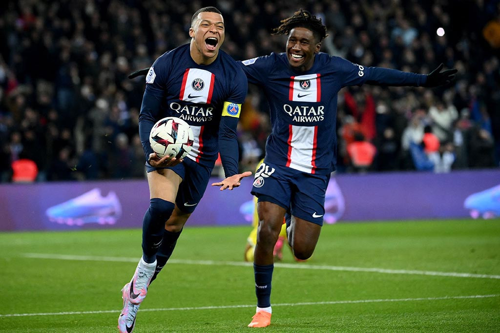 Paris Saint-Germain (PSG) memetik tiga poin setelah menang 4-2 atas Nantes dalam laga pekan ke-26 Liga Prancis di Parc des Princes pada Minggu, 5 Februari 2023 dini hari WIB.