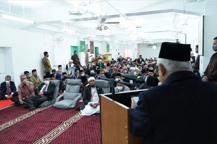 Ma'ruf Amin mengatakan Masjid Istiqlal Osaka sebagai penanda kontribusi masyarakat Indonesia bagi Islam dan masyarakat muslim bagi Jepang, khususnya di wilayah Osaka. 