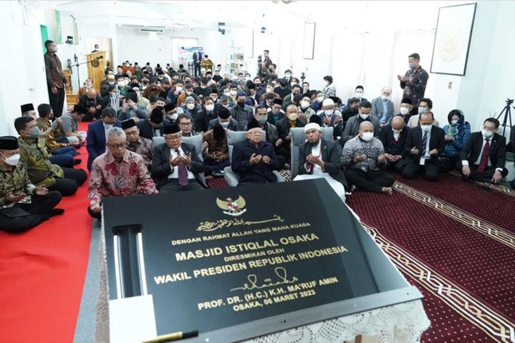 Wapres pun mengapresiasi dukungan yang diberikan Pemerintah Jepang, khususnya Pemerintah Kota Osaka, dalam pembangunan masjid tersebut. 