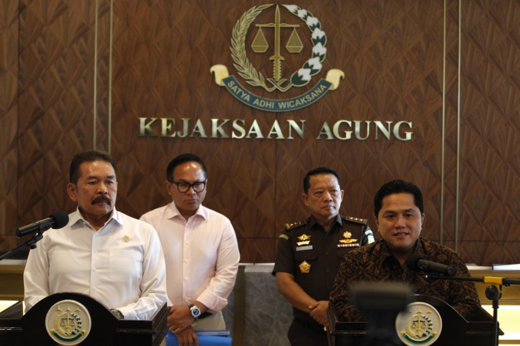 Kementerian Badan Usaha Milik Negara (BUMN) dan Kejaksaan Agung (Kejagung) berkomitmen untuk menyelesaikan sisa pengembalian aset dari PT Asuransi Jiwasraya (Persero) sebesar Rp1,4 triliun.