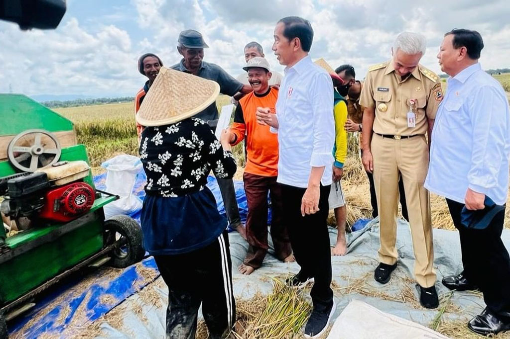 Kepala Negara menjelaskan bahwa negara pemasok pupuk, yakni Rusia dan Ukraina belum kondusif akibat perang, sehingga isu mengenai distribusi dan ketersediaan pupuk bukan hanya dialami oleh Indonesia.
 