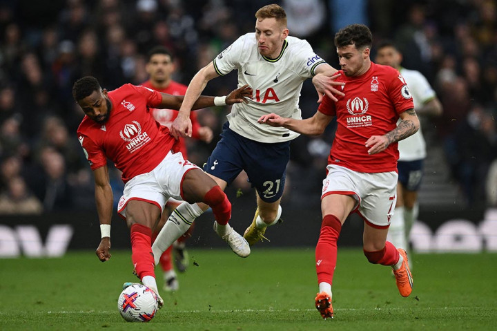 Tottenham Hotspur mengamankan kemenangan atas Nottingham Forest dengan skor 3-1 pada pekan ke-27 Liga Inggris di Stadion Tottenham Hotspur, London, Sabtu, 11 Maret 2023.