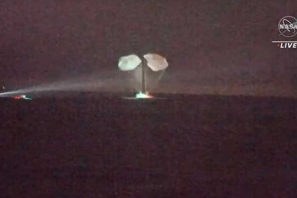 Crew-5, yang diluncurkan dari Florida's Cape Canaveral pada awal Oktober 2022, adalah misi kelima di luar angkasa untuk Wakata dan yang pertama untuk Cassada, Kikina dan Mann -- yang juga menjadi wanita Pribumi Amerika pertama di luar angkasa, kata NASA.