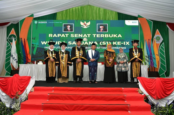 Untuk itu, ia mengimbau agar penerapan protokol kesehatan, salah satunya kesadaran penggunaan masker, dapat diinisiasi oleh setiap individu sebagai bentuk tanggung jawab sosial kepada sesama.