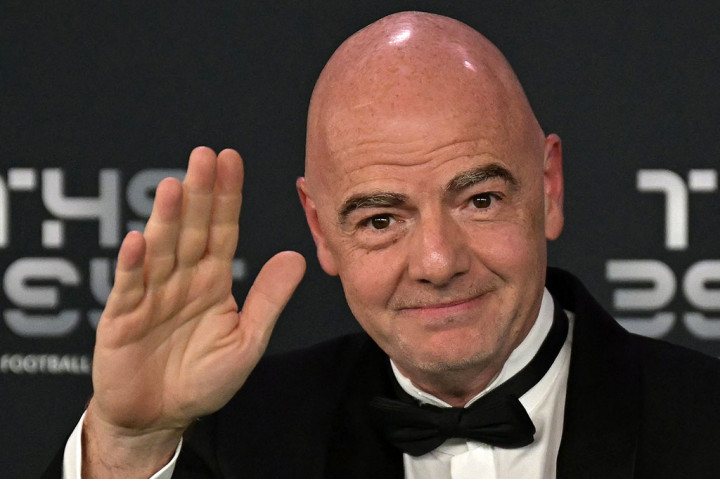 Gianni Infantino terpilih kembali sebagai Presiden FIFA hingga 2027, setelah berdiri tanpa lawan di kongres badan sepak bola dunia di Kigali, Rwanda, Kamis, 16 Maret 2023.