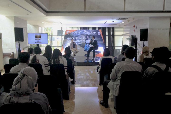 Diskusi fotografi dalam rangka Pameran Kontes Foto Jurnalistik kembali digelar di Gedung Grand Studio Metro TV, Kedoya, Jakarta Barat, Kamis, 16 Maret 2023.