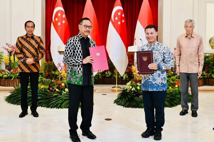 Terakhir, Presiden menyambut baik kerja sama antara kedua negara dalam hal penguatan pelayanan kesehatan di tanah air. 