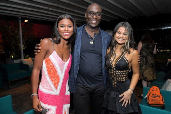 Reddick meninggalkan istrinya Stephanie Reddick, dan anak-anak Yvonne Nicole Reddick dan Christopher Reddick.