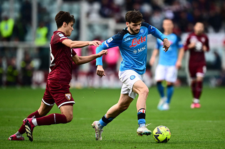 Napoli sukses raih tiga poin setelah menghajar Torino 4-0 dalam pertandingan pekan ke-27 Liga Italia di Olimpico Grande Torino pada Minggu, 19 Maret 2023 malam WIB.