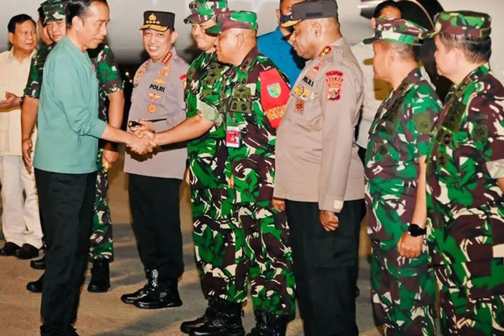 Jokowi akan memulai kunjungan kerja esok hari ke sejumlah lokasi, di antaranya meresmikan Gedung Papua Youth Creative Hub (PYCH) sebagai pusat pengembangan ekonomi kreatif pemuda Papua.