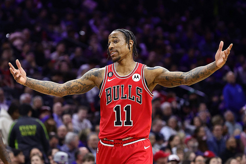 Chicago Bulls menggulung Philadelphia 76ers dengan skor akhir 109-105 lewat dua kali babak tambahan waktu atau overtime, pada laga lanjutan NBA yang diselenggarakan di Wells Fargo Center Philadelphia, Selasa, 21 Maret 2023 WIB.