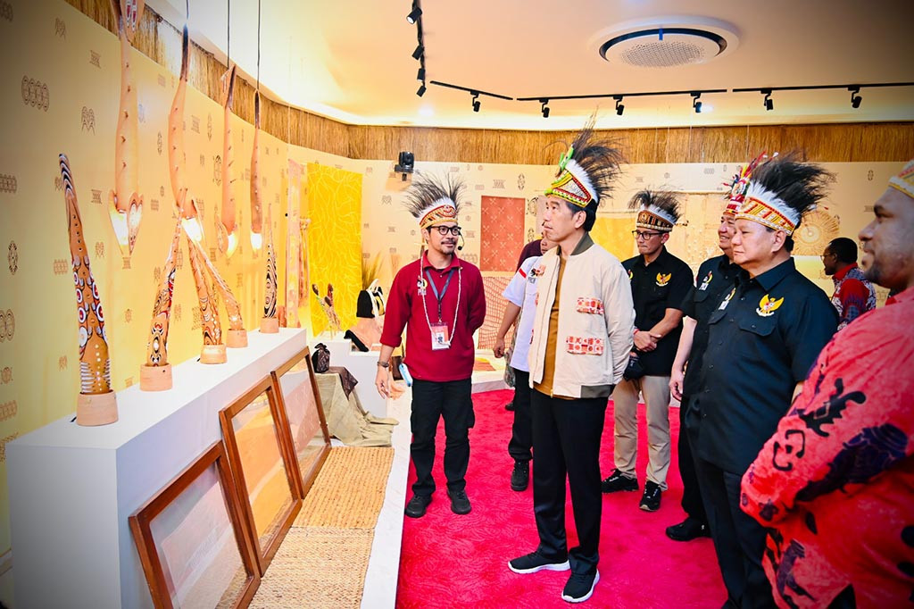 Eunike pun berharap dengan kehadiran PYCH, para perancang busana di Papua juga dapat memiliki kesempatan untuk menggelar festival busana seperti daerah lainnya. Hal tersebut dinilai penting untuk memperkenalkan budaya Papua yang lebih luas lagi.