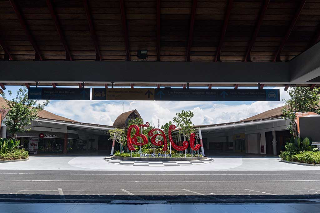 PT Jasamarga Bali Tol (JBT) juga menutup sementara operasional Jalan Tol Bali Mandara saat Hari Raya Nyepi Tahun Saka 1945 selama 32 jam.