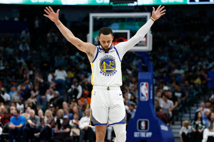 Dallas Mavericks melakukan blunder saat pertandingan melawan Golden State Warriors yang berakhir dengan kekalahan 125-127 dalam laga NBA yang diselenggarakan di American Airlines Center Texas, Kamis, 23 Maret 2023 WIB.