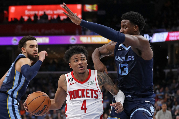 Di kubu Rockets, Jalen Green mencetak poin tertinggi dengan torehan 32 poin. Sementara Kenyon Martin Jr memecahkan rekor skor tertingginya sepanjang karier dengan 31 poin.