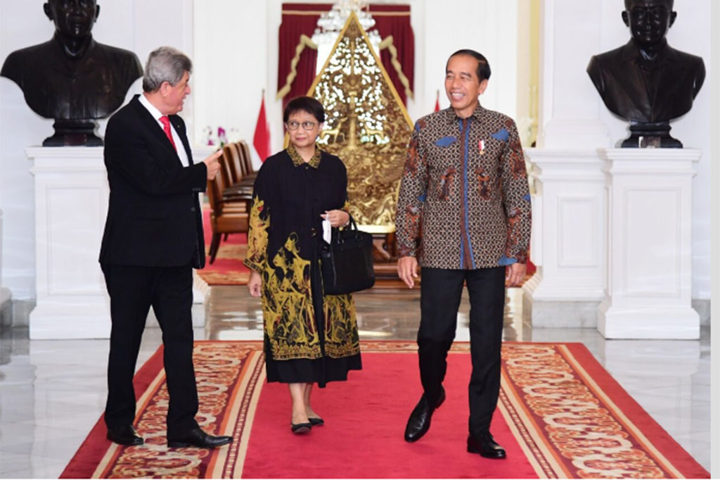 Ketika ditanya apakah ia dan Presiden Jokowi sempat membahas mengenai topik keikutsertaan Israel dalam Piala Dunia FIFA U-20 2023 di Indonesia, Dubes Zuhair menyatakan hal itu sama sekali tidak disinggung. 