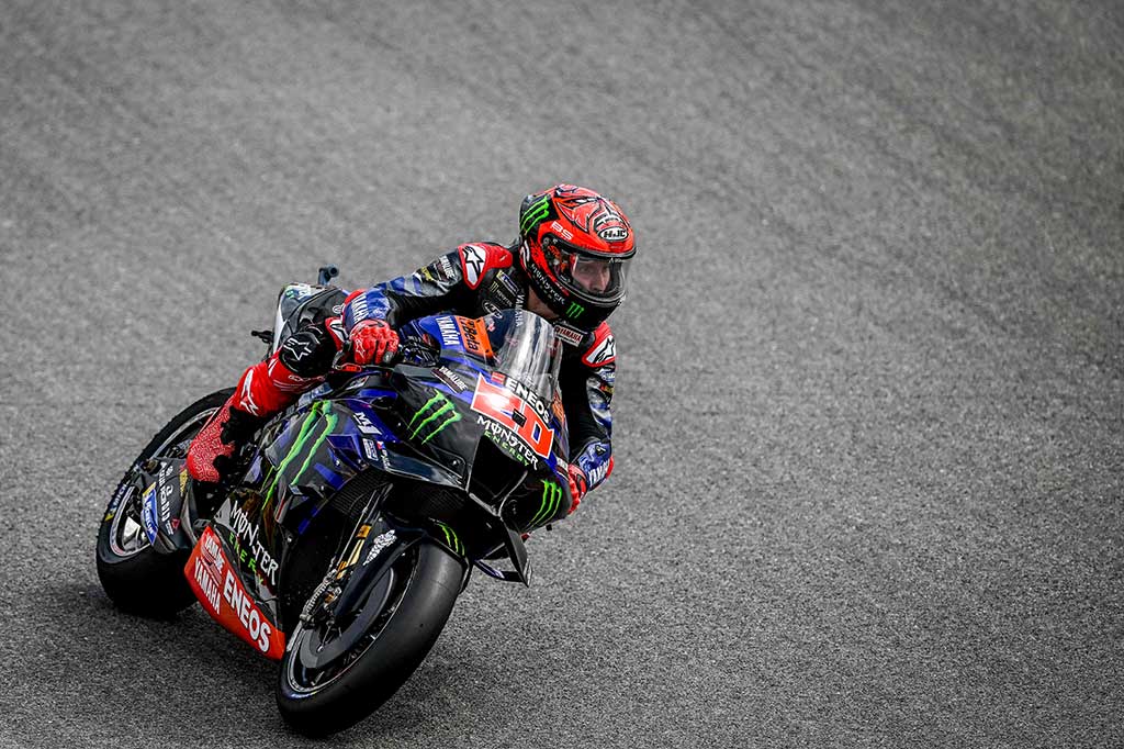 Sementara itu, posisi sembilan hingga 12 diisi oleh Luca Marini (Mooney VR46), Johann Zarco (Prima Pramac), Fabio Quartararo (Monster Energy Yamaha), dan Aleix ESPARGARO (Aprilia Racing).
