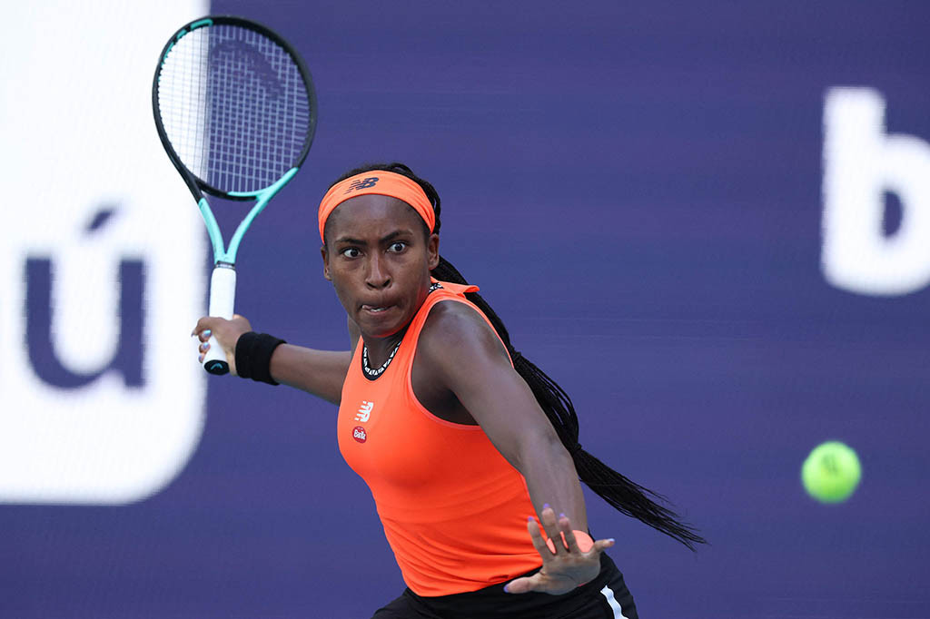 Petenis peringkat enam dunia asal AS Coco Gauff tersingkir dari Miami Open, Minggu, 26 Maret WIB, setelah kalah dalam pertarungan sengit tiga set melawan Anastasia Potapova.