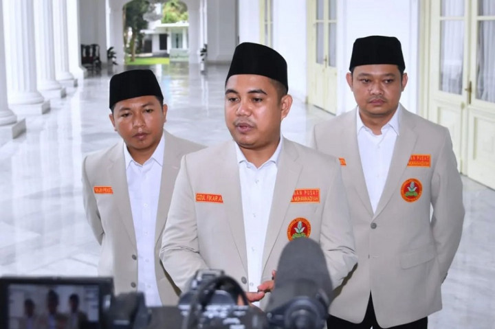 Selain itu Presiden juga menitikberatkan terhadap gerakan ekonomi dan meminta PP Pemuda Muhammadiyah betul-betul memfokuskan gerakannya kepada pertumbuhan ekonomi, serta kesadaran untuk memulai kemandirian ekonomi.