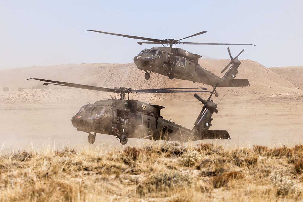 Dua helikopter Angkatan Darat AS jatuh selama misi pelatihan malam hari di Kentucky, menewaskan sembilan tentara di dalamnya, Kamis, 30 Maret 2023 waktu setempat.